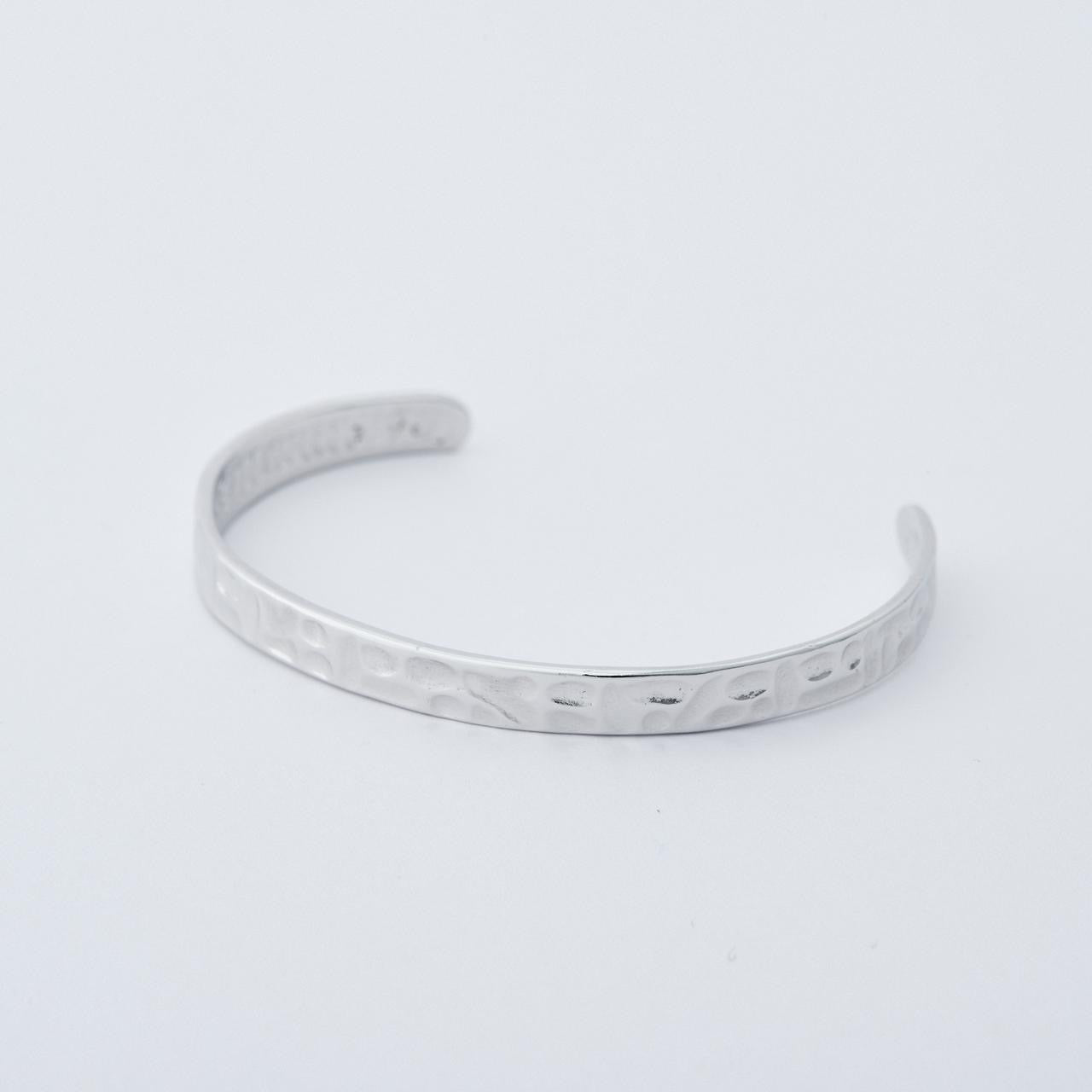 Bracelete Martelé Ródio