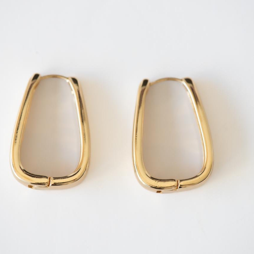Brinco Trapézio Dourado