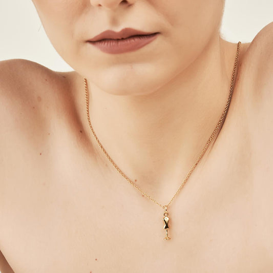 Pingente Moda Manequim Dourado