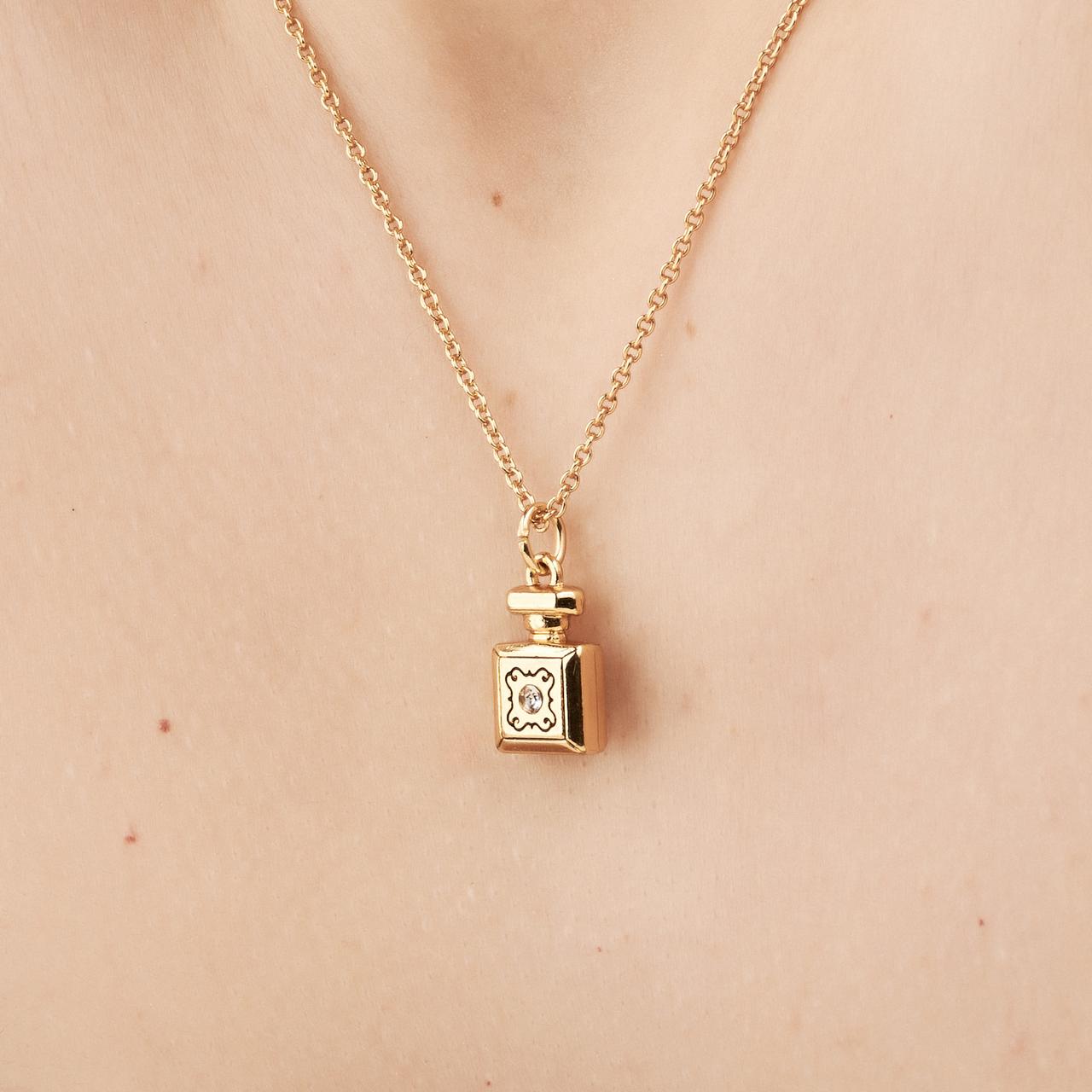 Pingente Têmis  Dourado