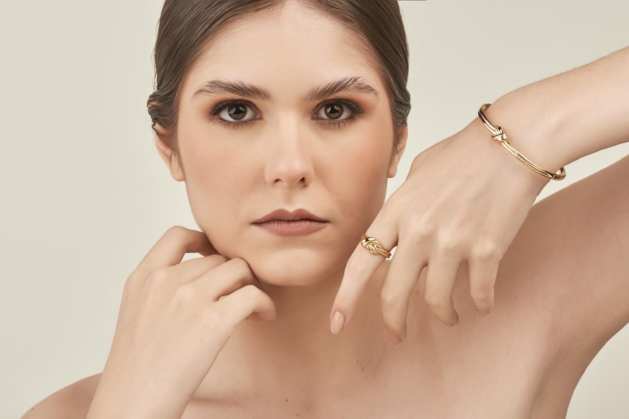 Conjunto Nó Dourado
