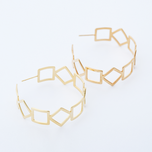 Brinco Argola Ângulo Dourado