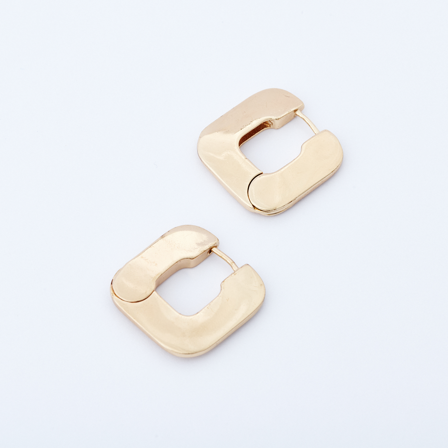 Brinco Argola Clique Dourado
