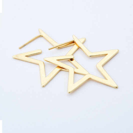 Brinco Estrela Dourado M