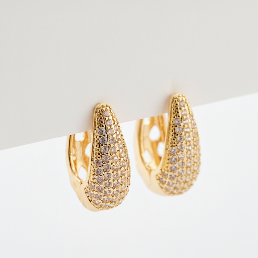 Brinco Gota Elegância Dourado Tamanho M