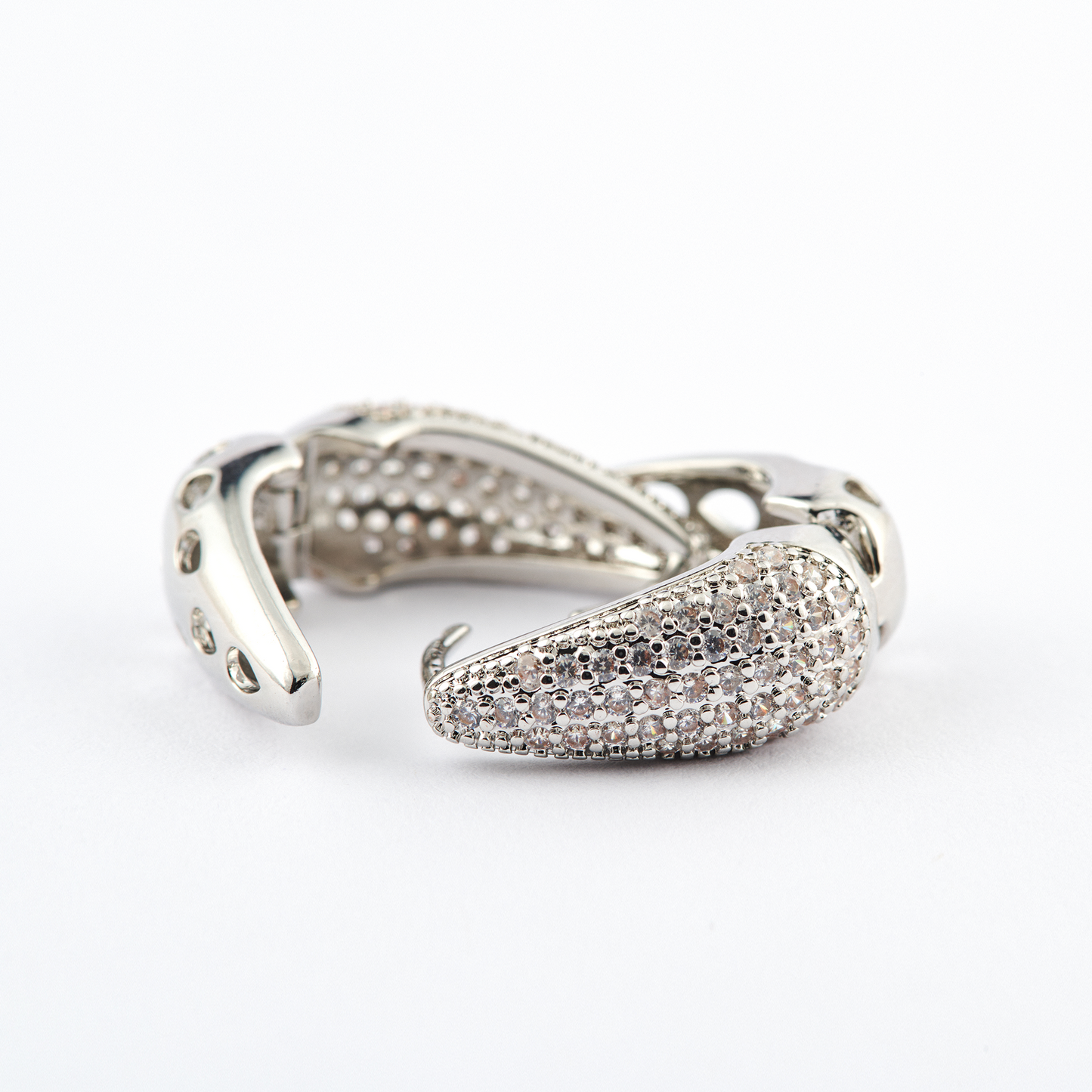 Brinco Gota Elegância Prata Tamanho M