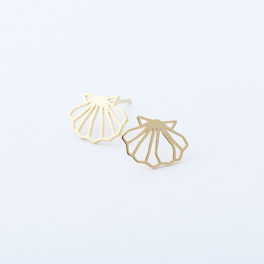 Brinco Concha Dourado
